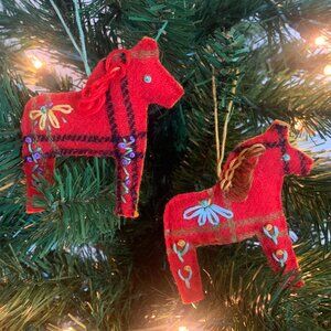 DALA HORSE Hand Embroidered Ornaments. NEW (Lot 10)